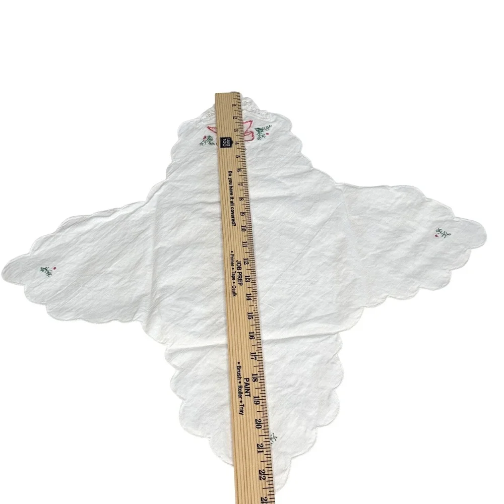 Vintage Christmas Embroidered Scalloped Linen Napkins White Red Bow Bells‎ Set 3